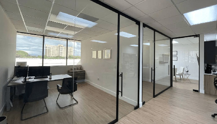 بهترین نوع پارتیشن شیشه ای برای ادارات