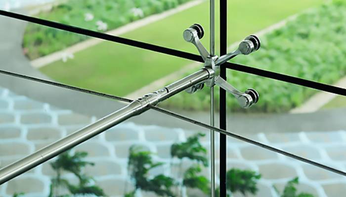 یراق آلات نمای شیشه ای اسپایدر