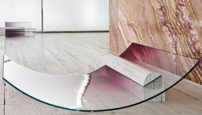 چگالی شیشه معمولا چقدر است؟