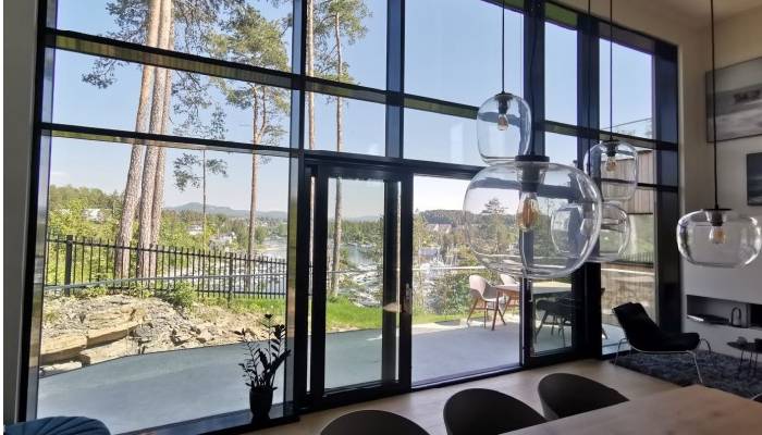 کاربرد لاستیک عایق‌بندی نمای کرتین وال