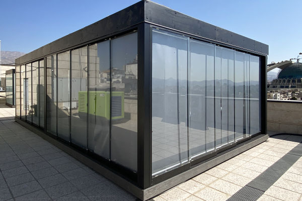 آلاچیق شیشه ای