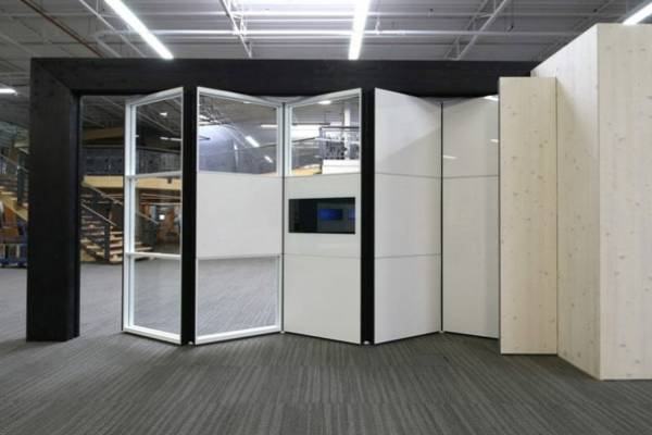 پارتیشن‌های متحرک با ریل مخفی