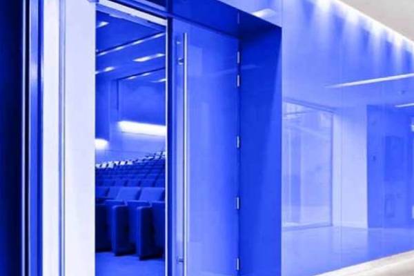 شیشه لاکوبل در ساختمان سازی