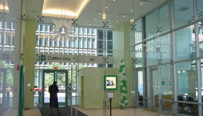 نمای شیشه ای اسپایدر