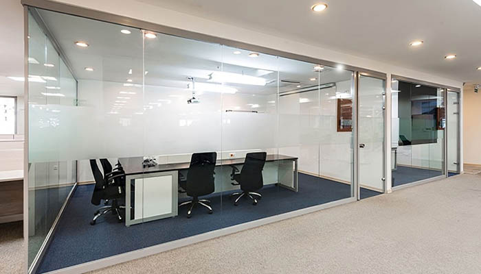 انتخاب بهترین پارتیشن شیشه ای