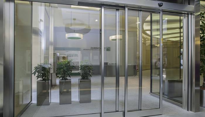 درب اتوماتیک شیشه ای اسلایدینگ