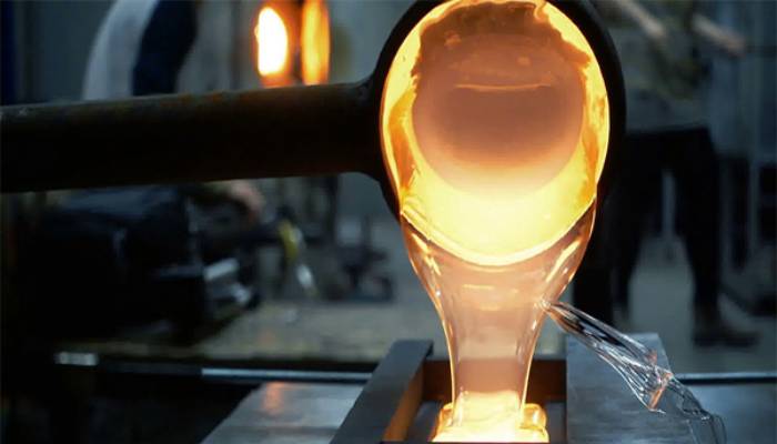 مواد تشکیل دهنده ی شیشه چیست؟