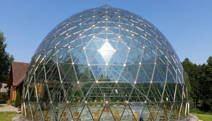 گنبد شیشه ای