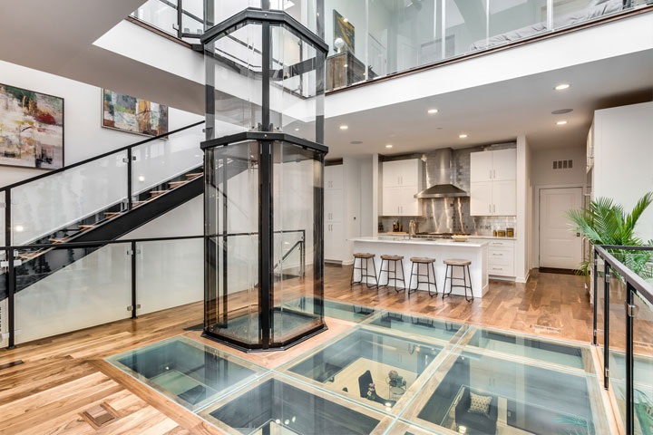 خطر نصب آسانسور شیشه ای