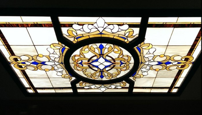 تفاوت تیفانی گلاس و استین گلاس