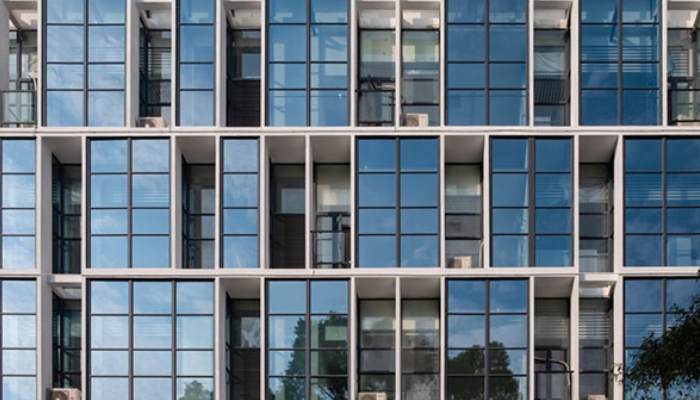 مقایسه نمای کرتین وال استیک و یونیتایز