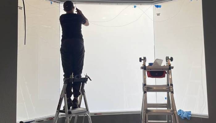 نحوه نصب شیشه هوشمند