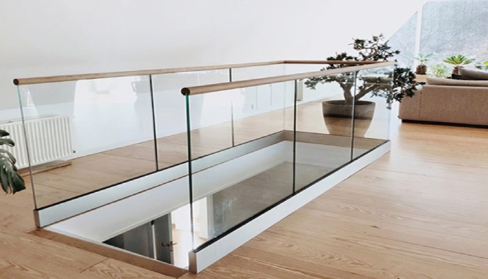 نرده شیشه ای اکسپوز