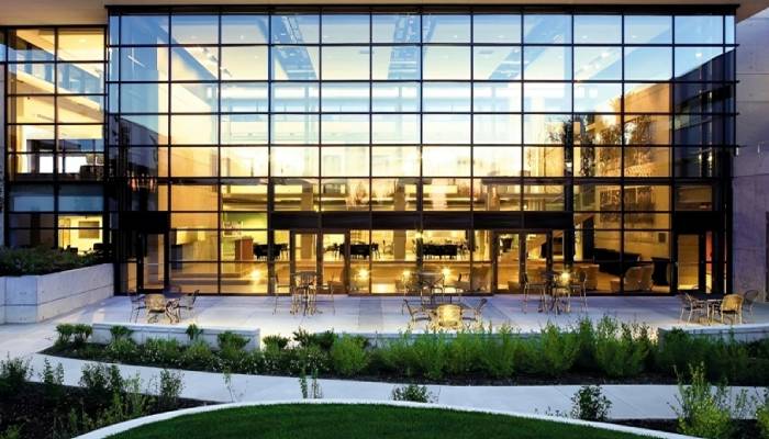 نماهای شیشه ای