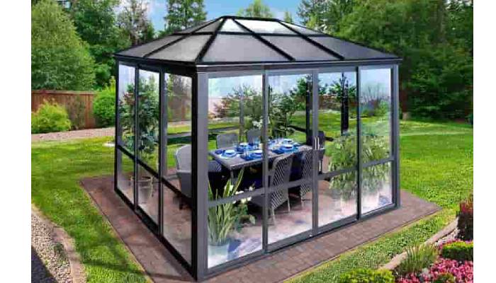 آلاچیق شیشه‌ای