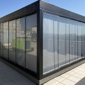 آلاچیق شیشه ای