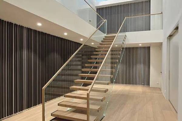 جان پناه شیشه ای بدون فریم