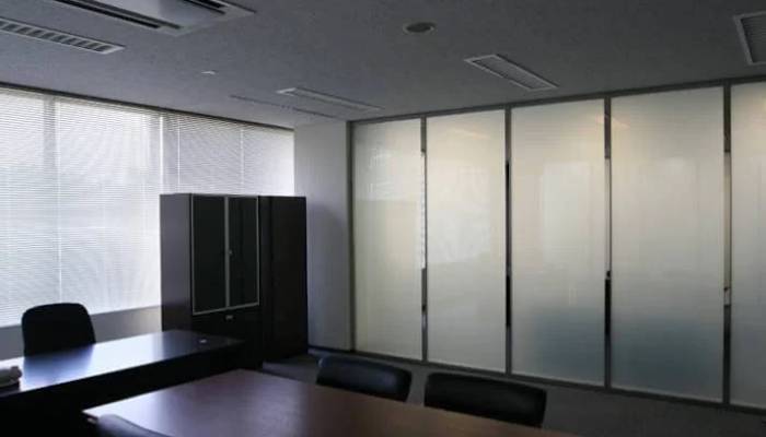 درب هوشمند با فناوری مات شونده