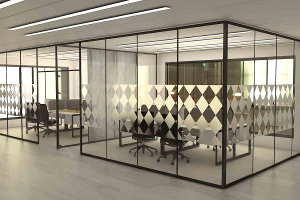 مزایای نصب پارتیشن شیشه ای در فضای اداری باز