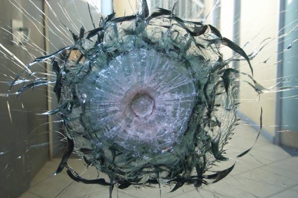 کاربرد شیشه ضد گلوله