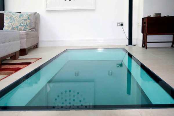 کفپوش شیشه ای در طراحی داخلی