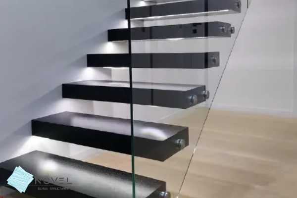 انتخاب نرده شیشه ای برای پروژه ساختمانی