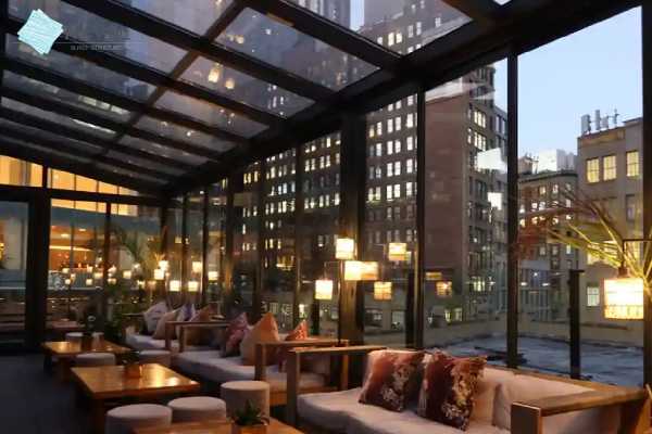 سقف شیشه ای رستوران