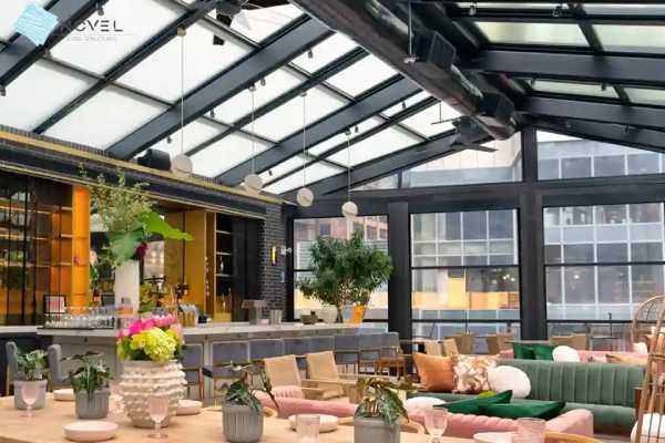 سقف شیشه ای رستوران