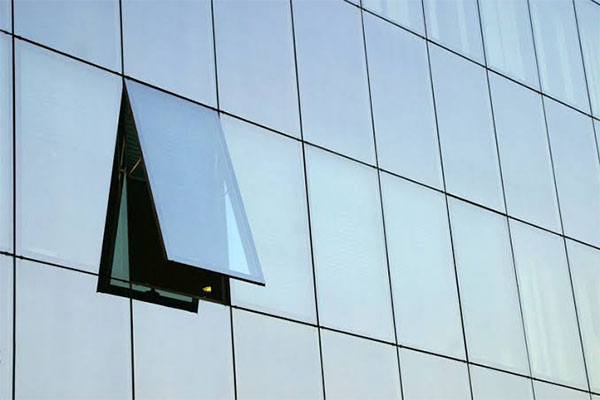 تفاوت های نمای کرتین وال و فریم لس